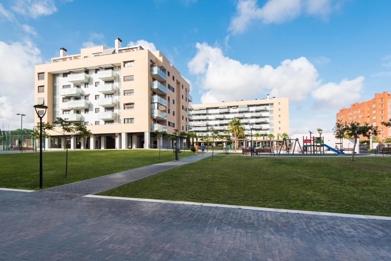 & Tech Park Apartment